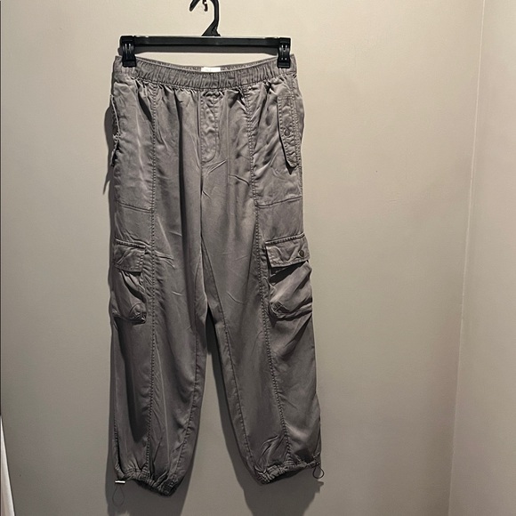 C&C California Women's Army Green Cargo Pants - Picture 1 of 9